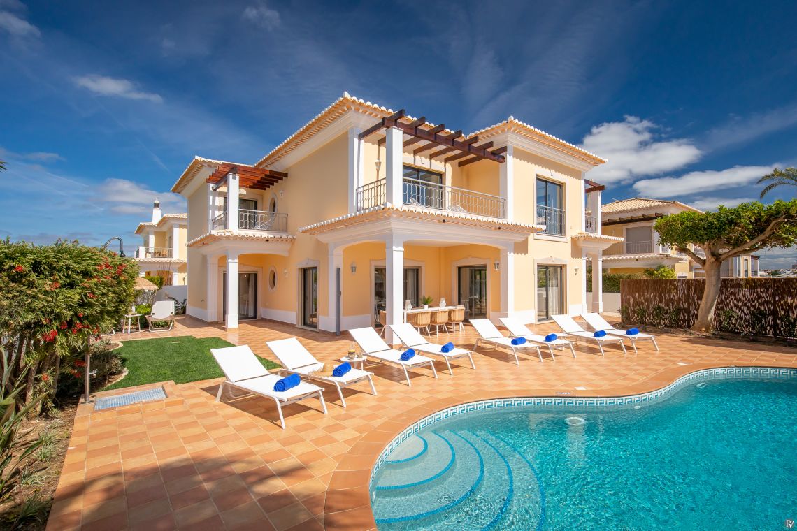 Beachfront Villa - Tavira